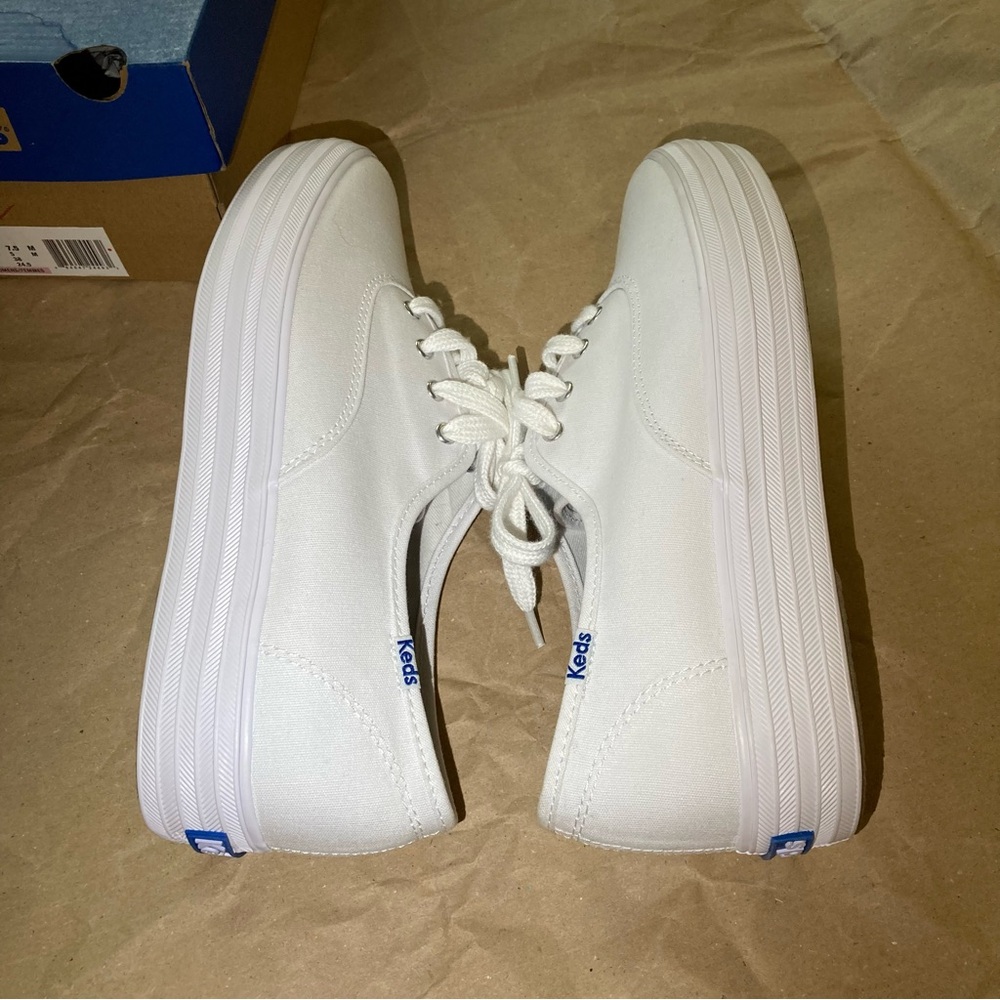 Keds - Picture 5 of 11
